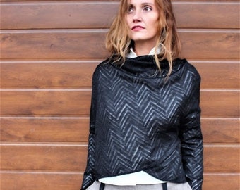 Twisty Black Sweater: Urban Style Viscose Wool Pullover