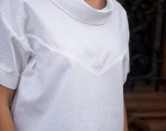 Kinga White Linen Blouse: Short Sleeve Collared Top