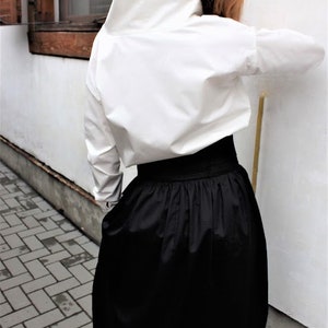 Chemise samouraï / chemise en coton blanc / chemise assymétrique / chemise noire femme / chemise blanche femme / manches longues / femme haut noir / style japonais image 4