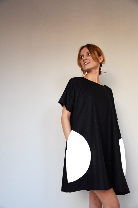 Black & White Cotton Summer Dress: Minimalist Poplin Holiday Dress