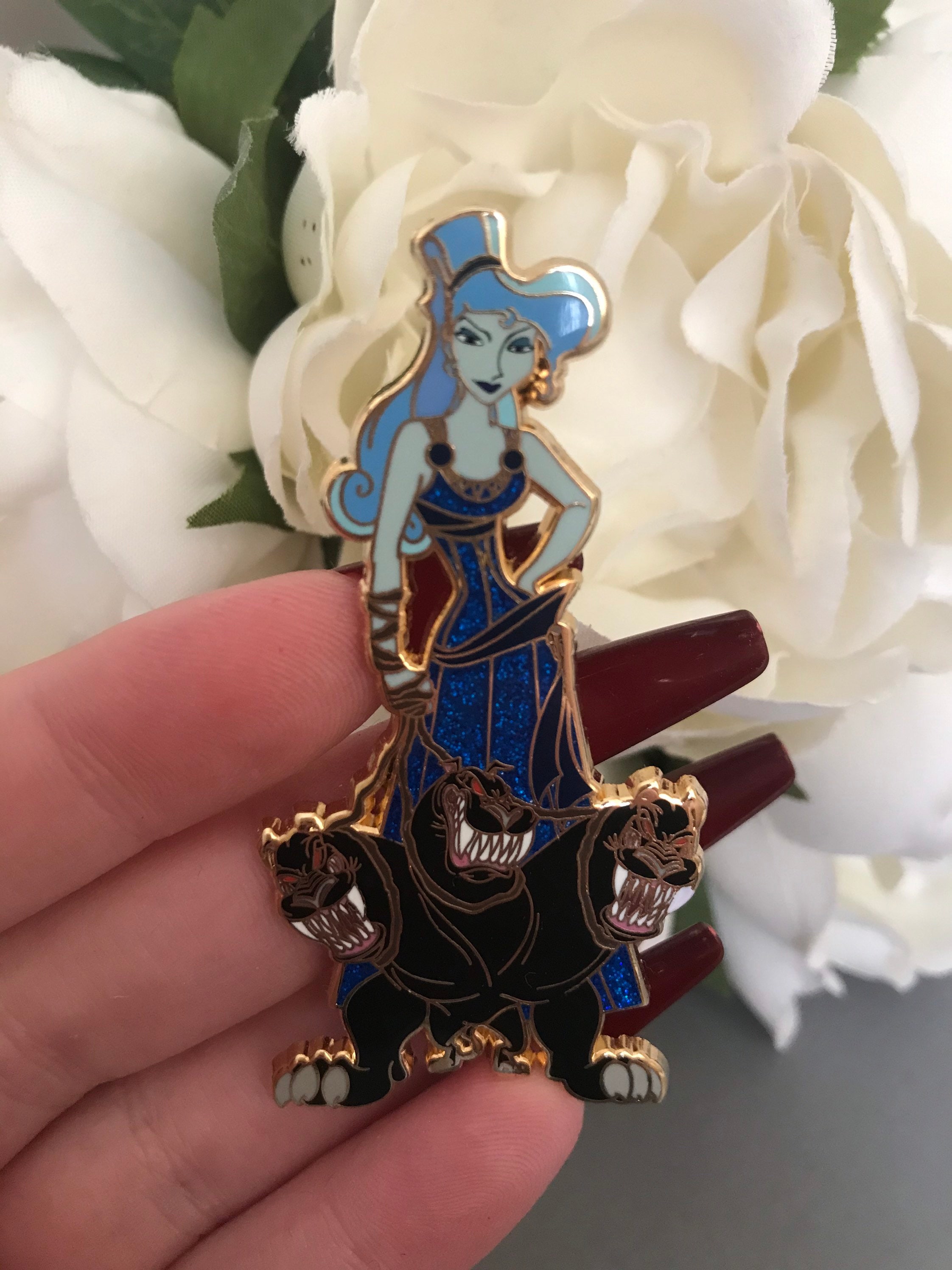 Megara brooch - Etsy 日本