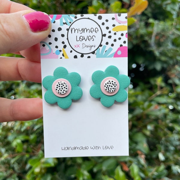 2.5cm Daisy STUDS-Sage Green -   Polymer clay  Dangles             Mymee loves designs