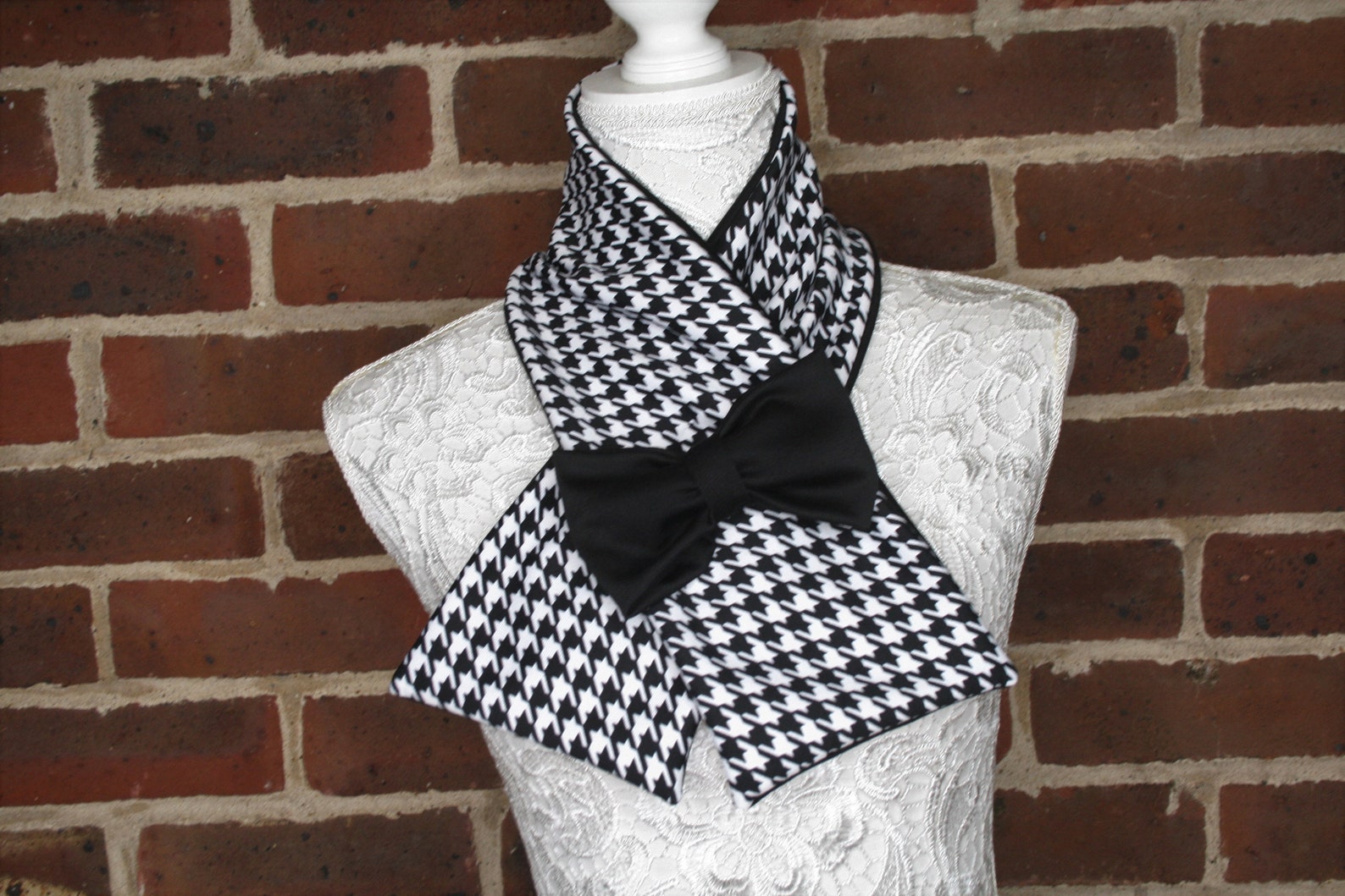 Black and white dogtooth scarf Modette hounds tooth scarf Etsy