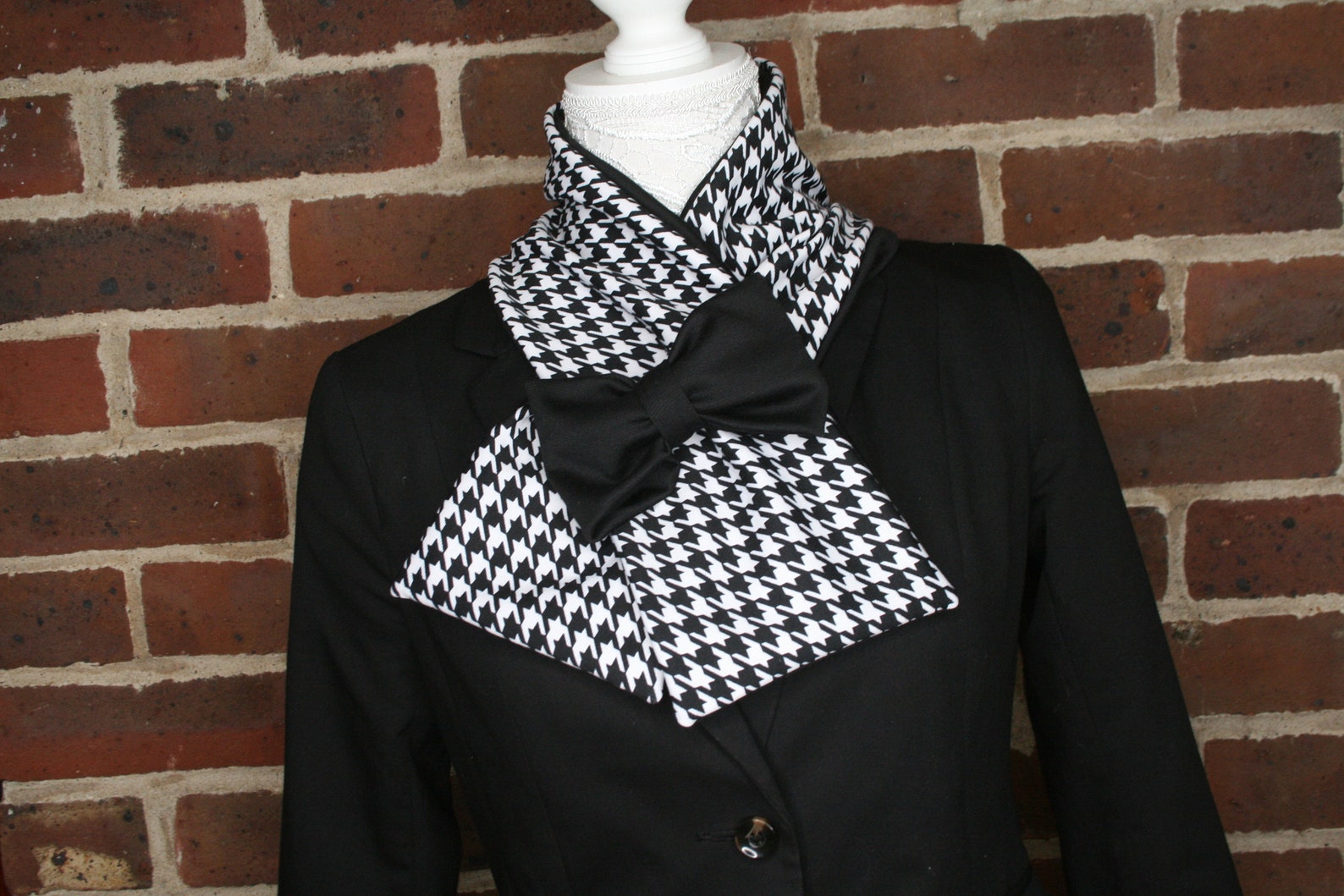 Black and white dogtooth scarf Modette hounds tooth scarf Etsy