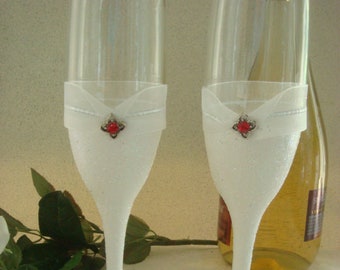 Wedding Toasting Glasses, White Glitter Champagne Toasting Glasses, Red Gems, Hand Painted Toasting Glasses, Champagne Toast Glasses