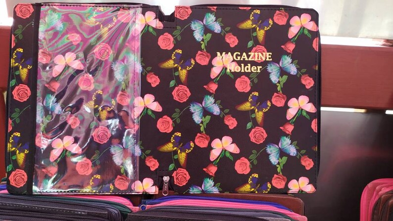 Complete Magazine Zippered Folder
