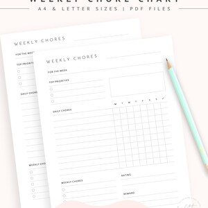 Op de afbeelding: Printbare wekelijkse takenlijst in A4- en letterformaat. De lijst bevat secties voor dagelijkse taken, wekelijkse taken, topprioriteiten, een beoordelingssectie en een beloningssectie. De lijst bevat ook een kalenderrooster om taken gedurende de week bij te houden.