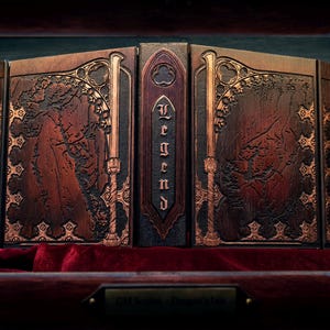 Dm Screen - Book of Ancient Legends