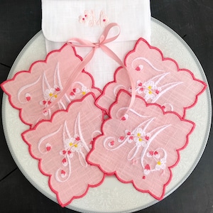 Embroidered Linen Cocktail Napkins: Peach Blossom Monogram, Scallop Edge