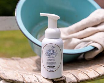 Goat Milk Liquid Hand Soap Foaming Soap Natural Liquid Goat Milk Soap Foaming 8oz Bottle Essential Oil Soap