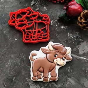 Baby Calf COOKIE CUTTER, Fondant Cutter, Farm Animals Cake Decoration, Cow Theme Mold, Plastic Food Grade Bull Cookie Cutter, Fast Shipping