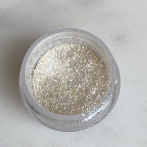 Edible Glitter by Sprinklify - IVORY - Food Grade High Shine Dust for Cakes, Cupcake Decorating, Baking Supplies, Made in USA, Sparkles