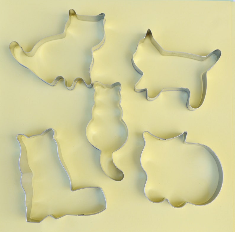 Cat Shaped Cookie Cutter 5 Piece Set Pet Theme Baking Tools Etsy