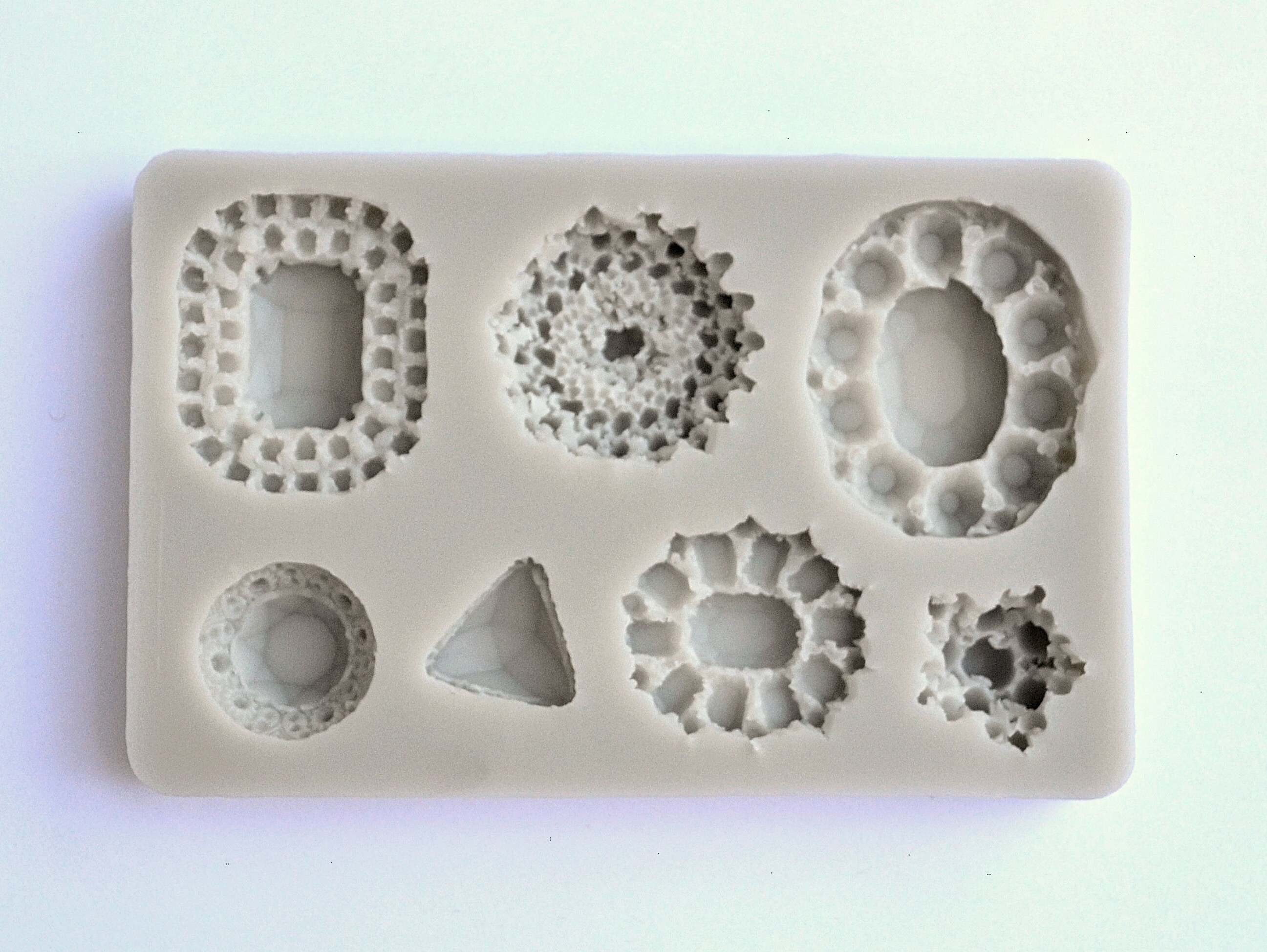 Diamonds Gem DIY Silicone Molds Vintage Jewelry Cupcake Topper Fondant Mold Diamonds Gem DIY Silicone Molds Vintage Jewelry Cupcake Topper Fondant Mold