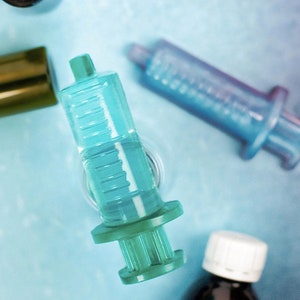 SYRINGE MOLD, Nurse Mold, Soap Mold, Medical Theme Bath Bomb Mold, Chocolate Mold, Cake Decoration Supplies, Doctor Theme Mold, Plastic Mold