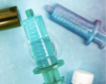 SYRINGE MOLD, Nurse Mold, Soap Mold, Medical Theme Bath Bomb Mold, Chocolate Mold, Cake Decoration Supplies, Doctor Theme Mold, Plastic Mold