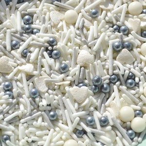 Hochzeitstags-Streuselmischung, lebensmittelechte Zuckerstreusel für Kuchen, essbare Süßigkeitenstreusel, Backzubehör, silberne Herzen, Hochzeitstortendekoration
