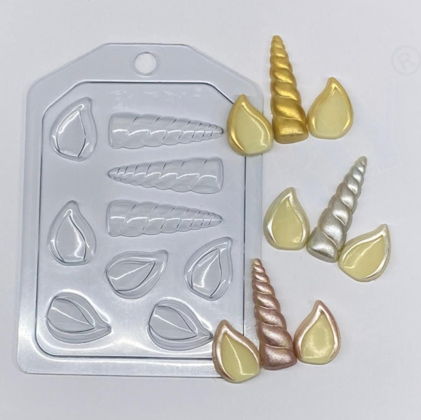 Candy Molds N More Unicorn Horn Chocolate Candy Mold 1351 — CHIMIYA