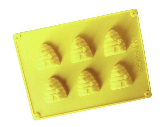 15 Cavity Silicone Honeycomb Molds for Chocolate Honeycomb Bee Silicone  Fondant Mold Beehive Silicone Baking Molds Bee Candy Silicone Mold for  Kitchen