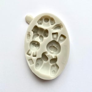 EASTER BUNNIES MOLD, Bunny & Carrot Fondant Mold, Chocolate Mold, Cake Decorating, Garden Theme Mold, Spring Mold, Silicone Resin Mold, Clay