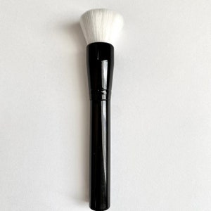 DUSTING BRUSH, Brush for Luster Dust, Edible Glitter, Pearl Dust, Baking Tools, Supplies, Fondant Brushes for Cake Decoration, Powder Brush