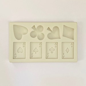 MOULE CARTES À JOUER, moule à fondant trèfles diamants coeurs pique, moule à chocolat en silicone, décoration de gâteau sur le thème du casino, moule en résine, moule en argile