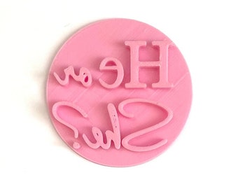 Geslacht onthullen HIJ OF ZIJ stempelstempel, plastic fondantvormpjes, koekjesvorm, bakvormpjes, taartdecoratie babyshower, mal voor jongen of meisje