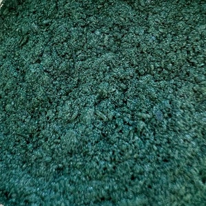LUSTER DUST by Sprinklify - Christmas Green - Edible Food Grade Paint for Cakes, Cupcakes, Treats, Cookies, Chocolates, Baking Supplies