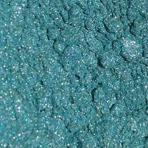 LUSTER DUST by Sprinklify - Spruce Green - Edible Food Grade Paint for Cakes, Cupcakes, Treats, Cookies, Chocolates Emerald Green Cake Paint