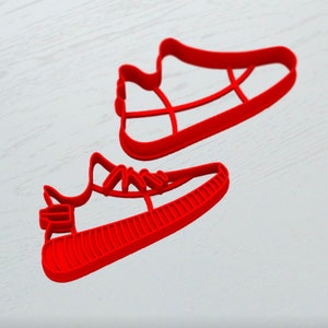 SNEAKER COOKIE CUTTER, Sport Theme Cake Decoration, Boys Cake Decor, Fondant Cutter, Cookie Making, Athletic Shoes Mold, Baking Supplies