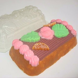 CAKE SHAPED MOLD, Loaf Mold for Soap, Soap Mold, Unique Soap Making Supplies, Delicious Cake Mold, Plastic Mold for Soap, Decorated Cake