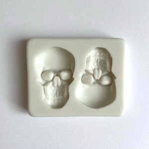 SKULL DUO MOLD, Halloween Cake Decoration, Chocolate Mold, Fondant Mold, Creepy Mold, Body Parts Mold, Resin Mold, Clay Mold, Mini Skulls