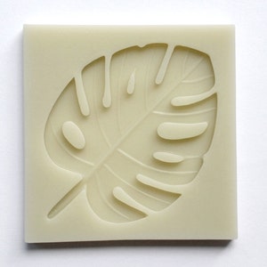 LARGE LEAF MOLD, Silicone Fondant Mold, Tropical Theme Cupcake Decorating, Resin Mold, Hawaiian Chocolate Mold, Beach, Pool Party Cake Tools