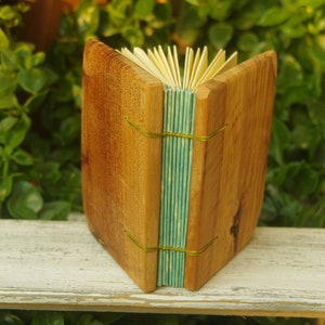 Small Wood Guest Book, Mini Airbnb Guest Book, Small Cabin Guest Book, Tiny Visitor Book, Ecofriendly Guest Book, Mini Lake House Guest Book