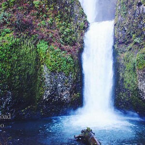 Multnomah Falls, Waterfalls, Oregon Falls, Downloadable Art, Digital Print, Home Decor, Natural Art, Office Decor, Work From Home Art