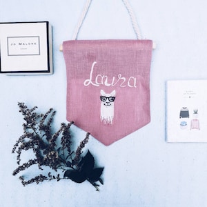 Personalized banner in the children&#39;s room, alpaca hand embroidery, alpaca decor, llama decor, llama gift, customized, llama style
