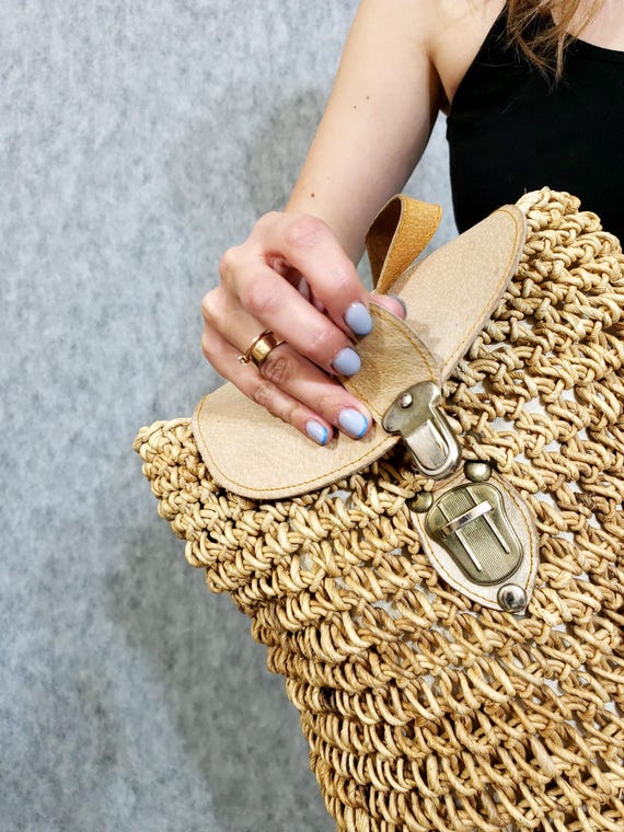 Crown Vintage Wicker Backpack Design Purse Leather Strap  display picture 1