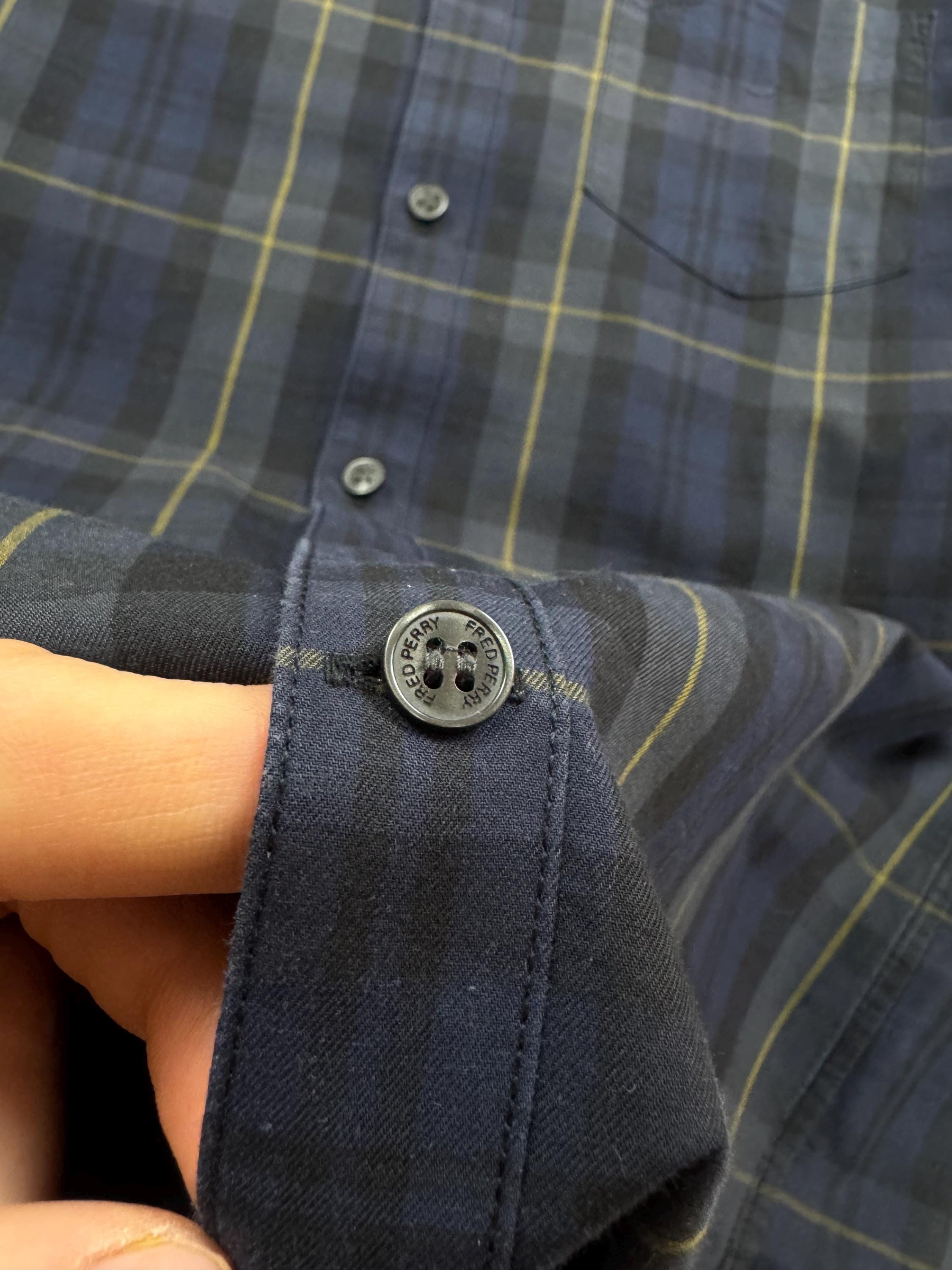 Chemise Fred Perry Taille S à Carreaux, Manches Longues, Boutonnée, Style Régulier