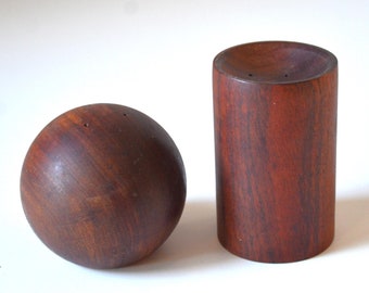 Danish Modern Geometric Nesting Rosewood Salt and Pepper Shaker Set
