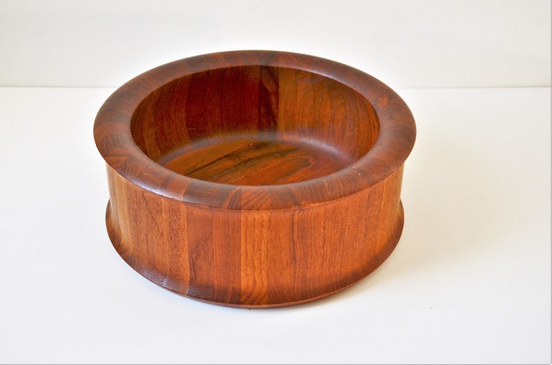 Danish Modern Teak 12 Staved Wooden Bowl by Digsmed, Denmark image 3