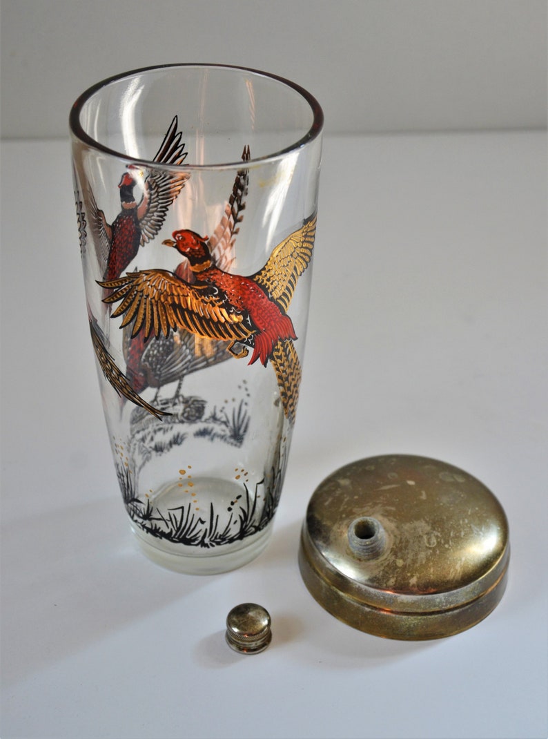 Vintage Glass Cocktail Shaker with Pheasant Graphics, Retro Barware image 6