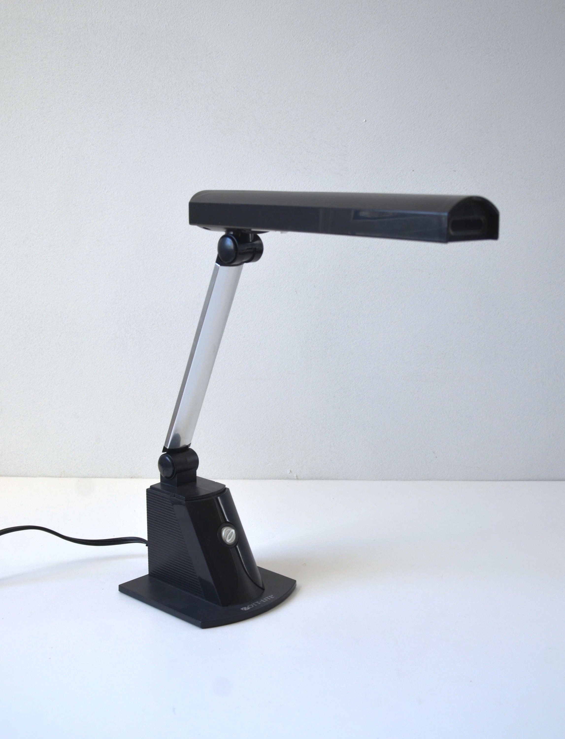 Vintage OTT-LITE Post Modern Desk Task Lamp in Black, 1990s 