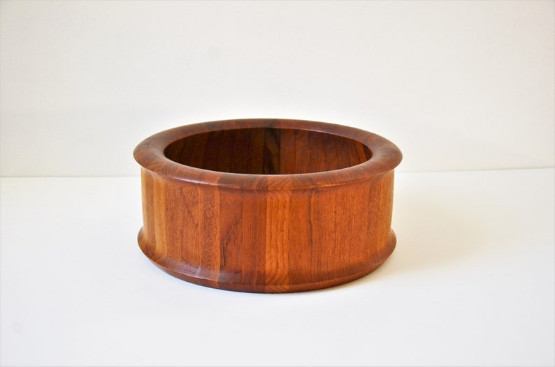 Danish Modern Teak 12 Staved Wooden Bowl by Digsmed, Denmark image 2