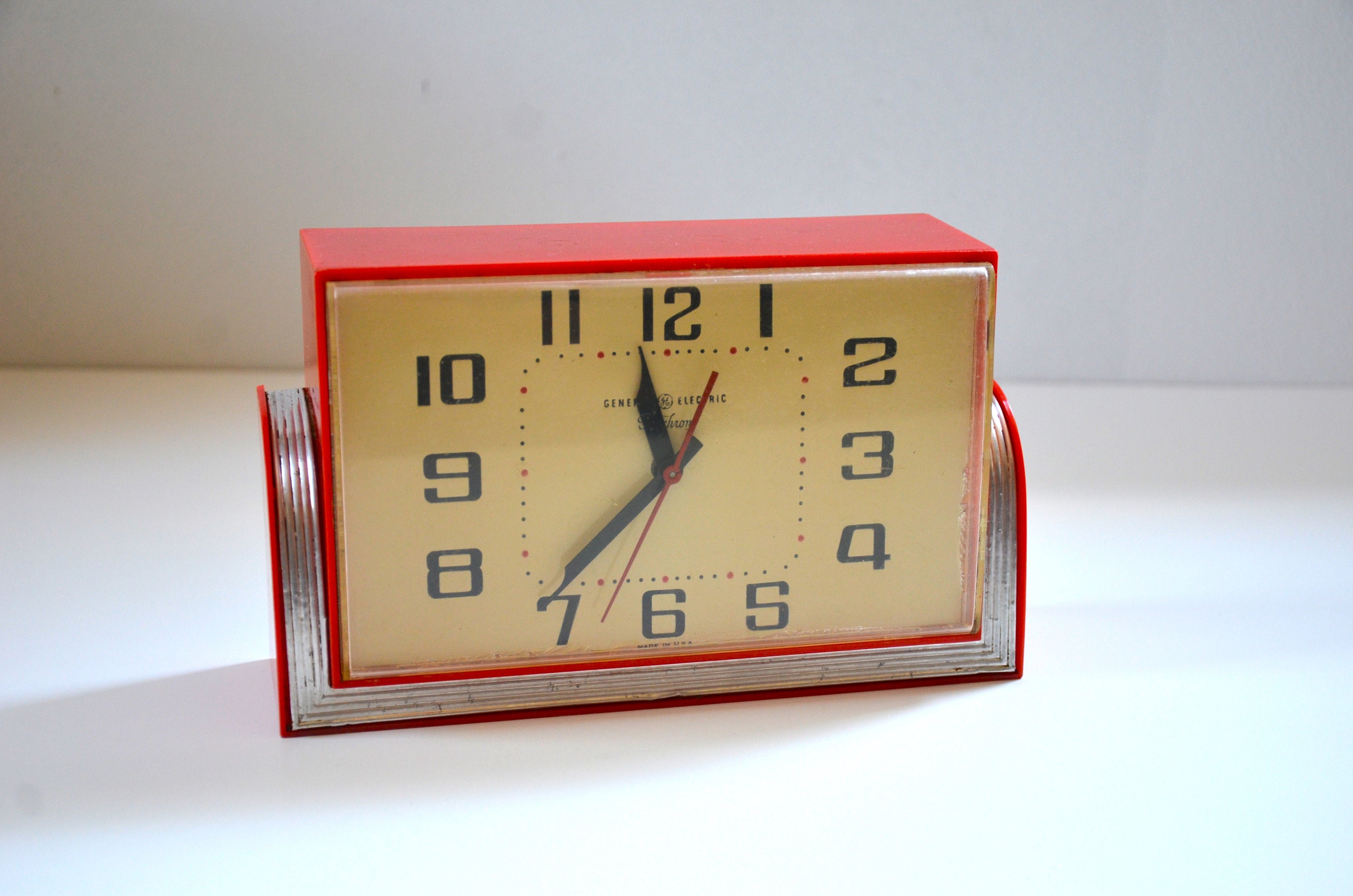 Vintage Mid-century Modern General Electric Clock Red: - Etsy