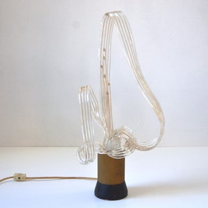 Vintage "The Lights Fantastic " model 5402 Lucite Ribbon Lighted Sculpture Lamp, circa 1970s