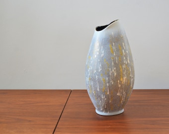 Vintage West German Art Pottery Vase by Carstens Tönnieshof, Model 544-29, circa 1950s