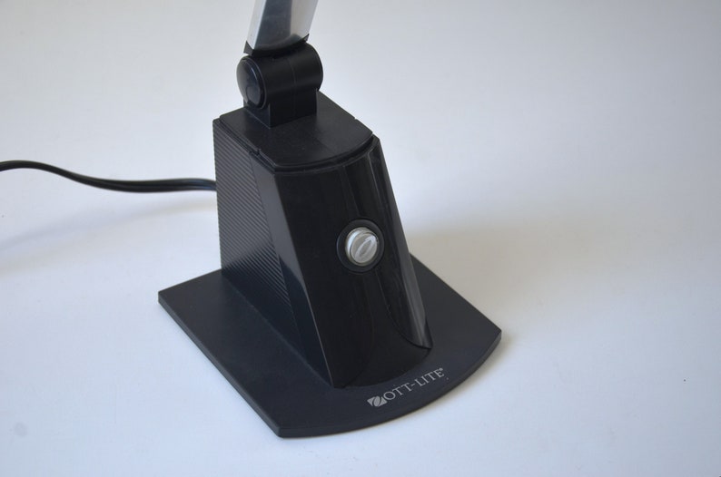 Vintage OTT-LITE Post Modern Desk Task Lamp in Black, 1990s image 5