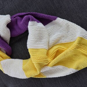 triangular scarf