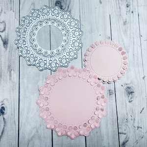 3-D Flower Frame Die Cuts: Steel Wreath for Card Making (Set of 2)