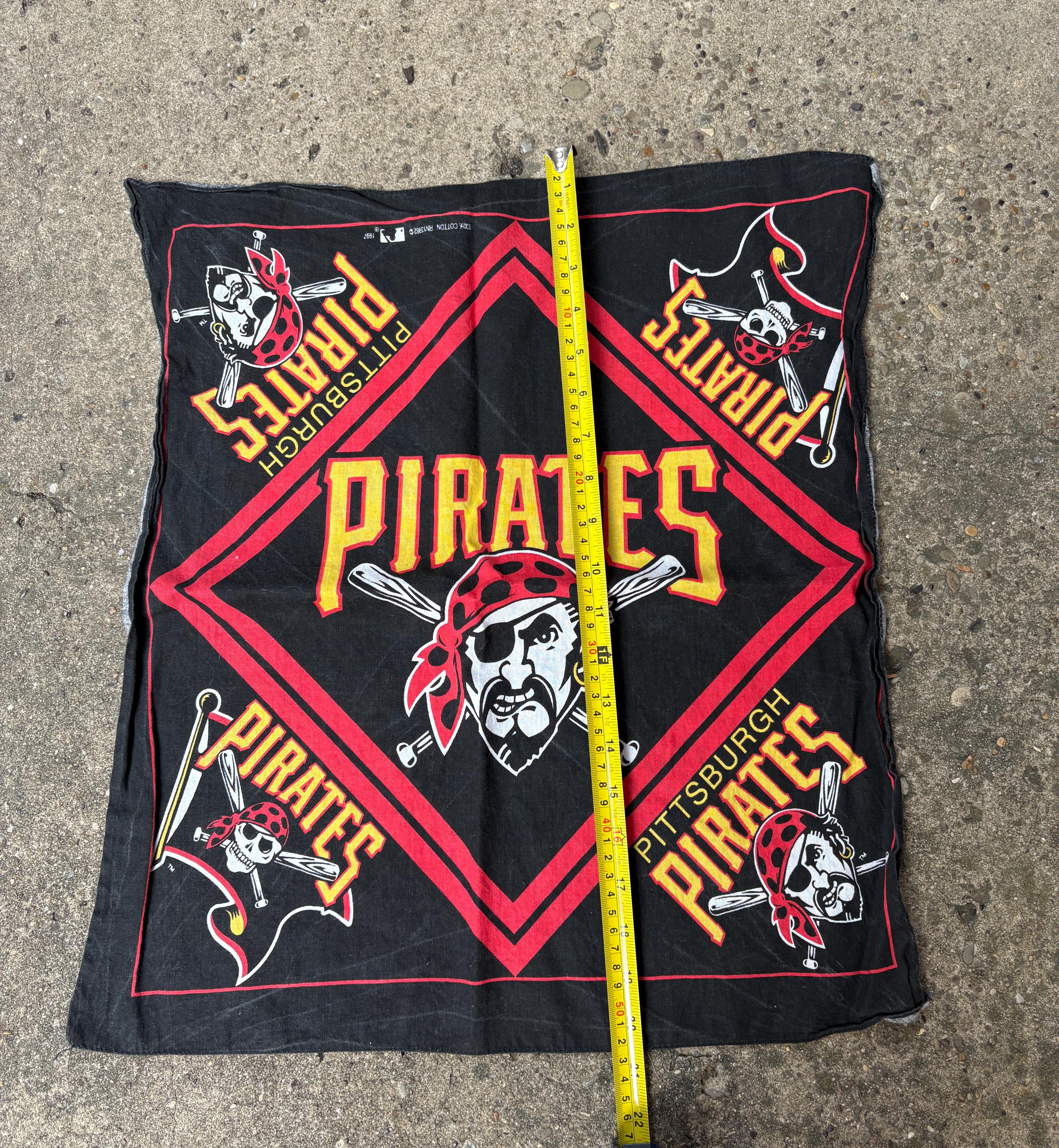 Vintage Pittsburgh Pirates Logo 1997 MLB 100% Cotton Made in USA